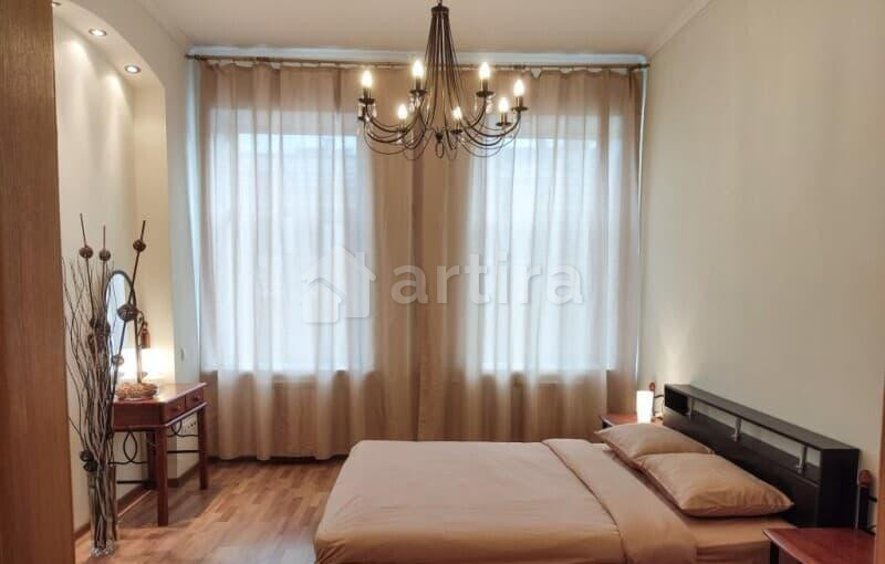 2-комн. квартира, 70 м2, 4/5 эт. Санкт-Петербург - изображение 1