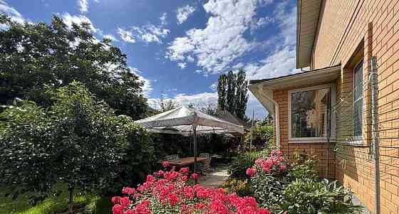 Коттедж, 250 м2, 10 соток, 2 эт. Красногорск