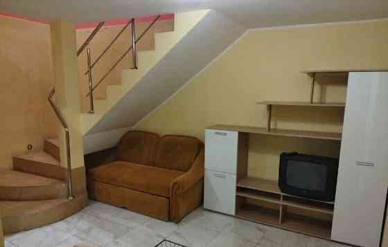 2-комн. квартира, 45 м2, 1/2 эт. Ялта