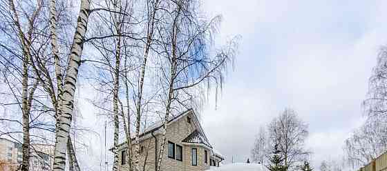 Коттедж, 220 м2, 8.5 сотки, 3 эт. Москва