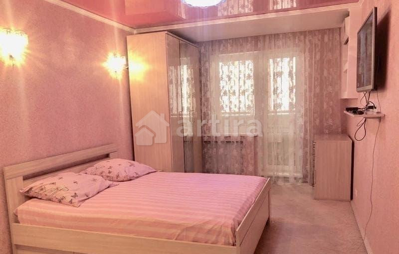 3-комн. квартира, 88 м2, 1/10 эт. Челябинск - изображение 1