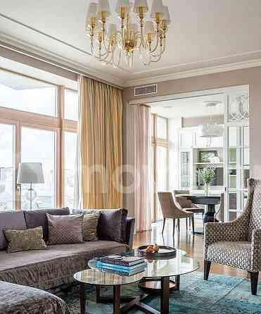 4-комн. квартира, 172 м2, 8/9 эт. Москва