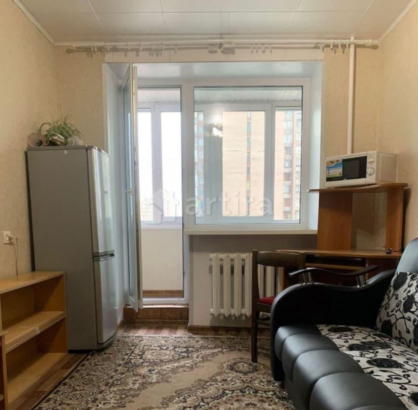 Комната, 11 м2, 4/15 эт. Санкт-Петербург - изображение 1