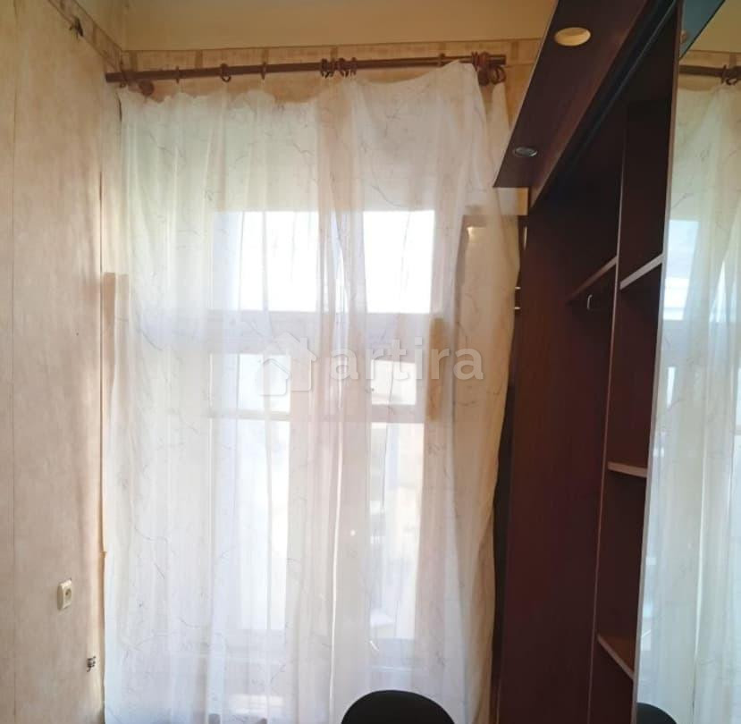 Комната, 9 м2, 6/6 эт. Санкт-Петербург - изображение 1