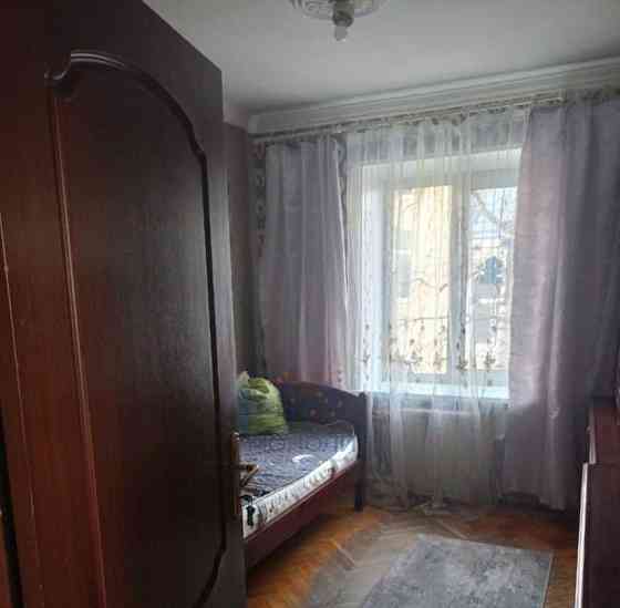 Комната, 39.9 м2, 4/8 эт. Москва