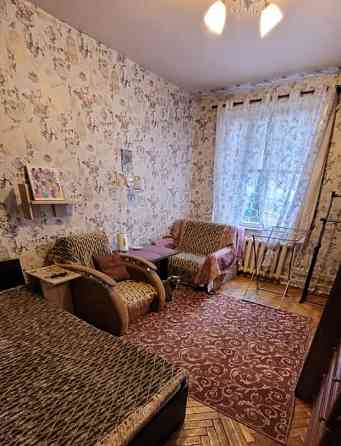 Комната, 15 м2, 1/12 эт. Москва