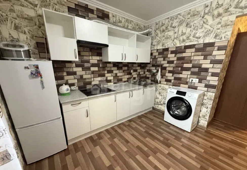 Сдам 1-комн. квартиру, 40 м², 8/17 эт. Воронеж - изображение 1
