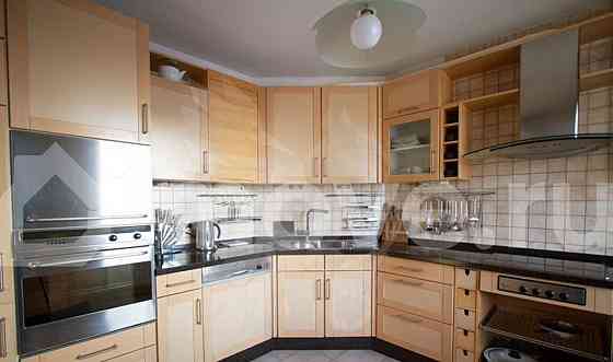 3-комн. квартира, 97.7 м2, 8/12 эт. Москва