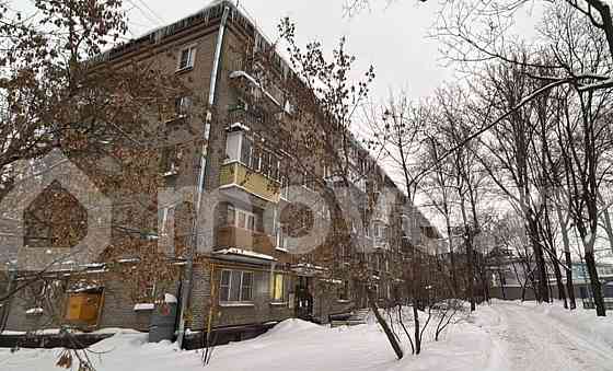3-комн. квартира, 54 м2, 3/5 эт. Москва