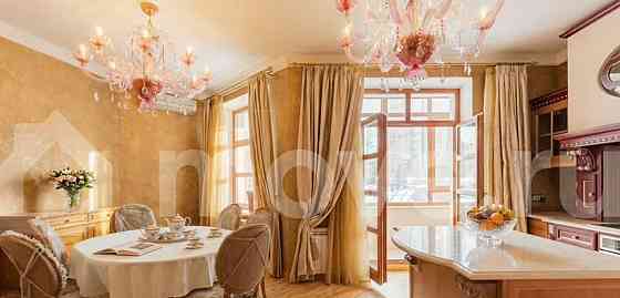 4-комн. квартира, 218 м2, 3/22 эт. Москва