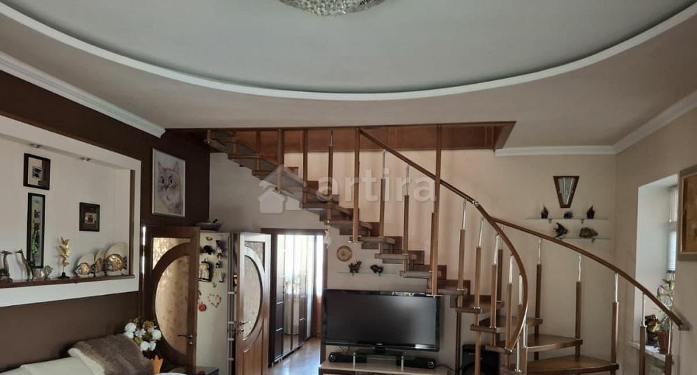 Дом, 250 м2, 6 соток, 2 эт. Ставрополь - изображение 5