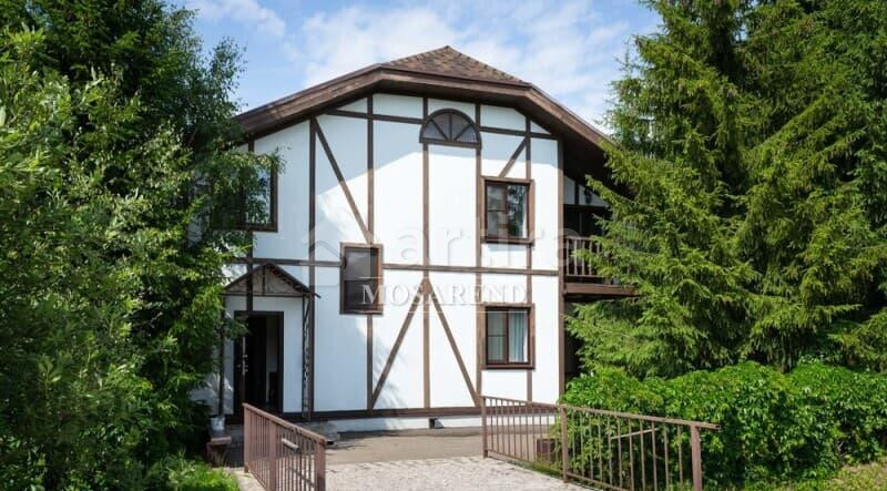 Коттедж, 300 м2 Солнечногорск - изображение 1