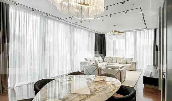 4-комн. апарт-ы, 250 м2, 57/77 эт. Москва