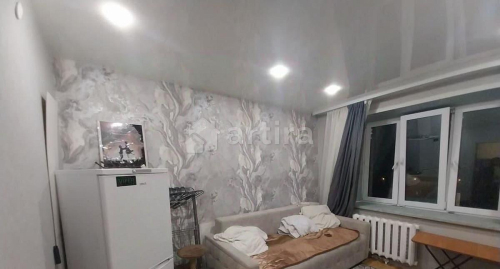 Комната, 15 м2, 9/10 эт. Тюмень - изображение 1