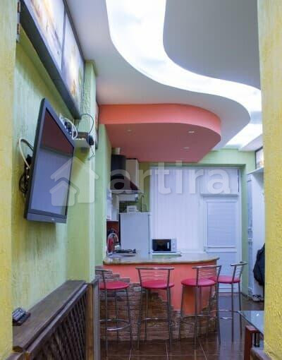 2-комн. квартира, 50 м2, 1/1 эт. Евпатория - изображение 1