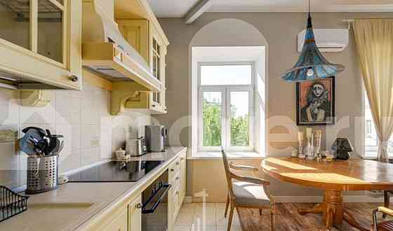 4-комн. квартира, 85 м2, 4/5 эт. Москва