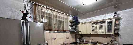 Дом, 340 м2, 5.5 сотки, 3 эт. Свободы