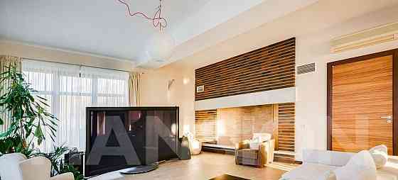 Дом, 836 м2, 44 сотки, 3 эт. Солнечногорск