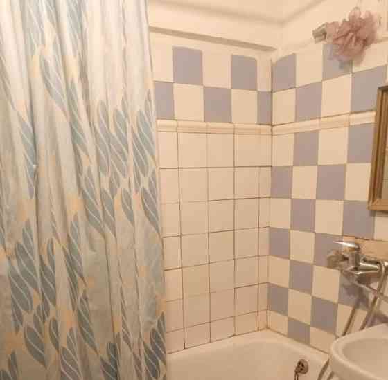 Комната, 8.8 м2, 4/5 эт. Москва