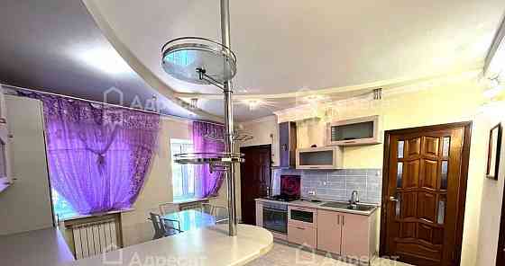 Дом, 250 м2, 6 соток, 3 эт. Волгоград