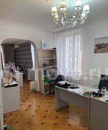 5-комн. квартира, 209.8 м2, 5/5 эт. Москва