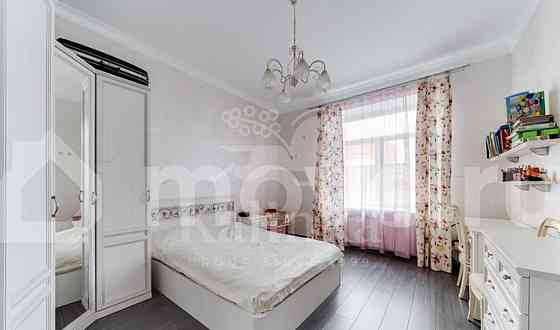 4-комн. квартира, 121 м2, 4/7 эт. Москва