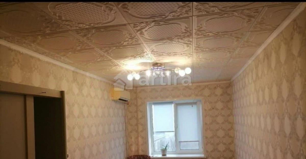 Комната, 40 м2, 5/5 эт. Саратов - изображение 1