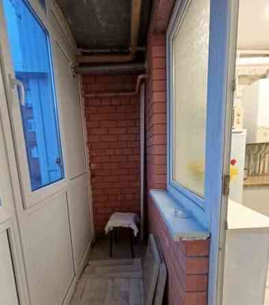 1-комн. квартира, 28 м2, 1/3 эт. Шахты