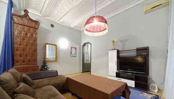 2-комн. квартира, 80 м2, 4/6 эт. Санкт-Петербург