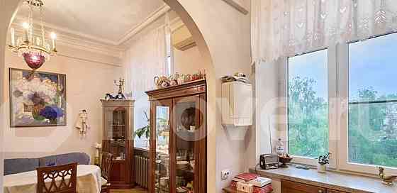 4-комн. квартира, 121 м2, 4/7 эт. Москва