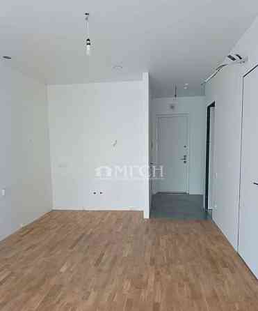 2-комн. квартира, 56 м2, 13/32 эт. Москва