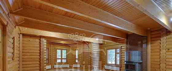 Дом, 533 м2, 1.6 га, 3 эт. Москва