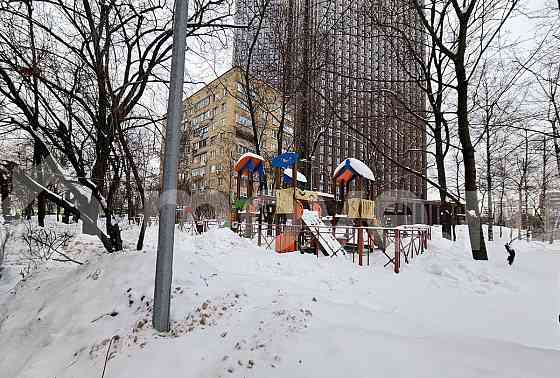 Студия, 13.2 м2, 1/5 эт. Москва