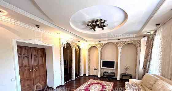 Дом, 250 м2, 6 соток, 3 эт. Волгоград