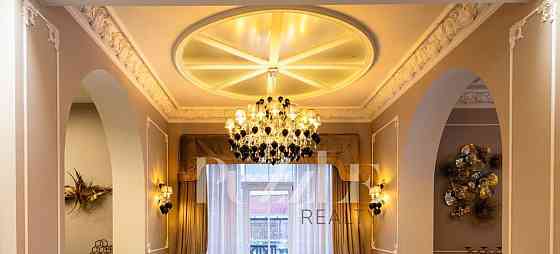 Дом, 548 м2, 23 сотки, 3 эт. Санкт-Петербург