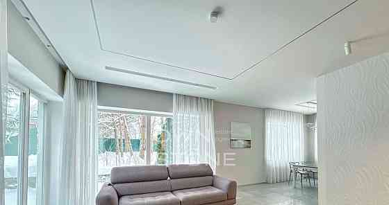 Дом, 225 м2, 6 соток, 2 эт. Москва