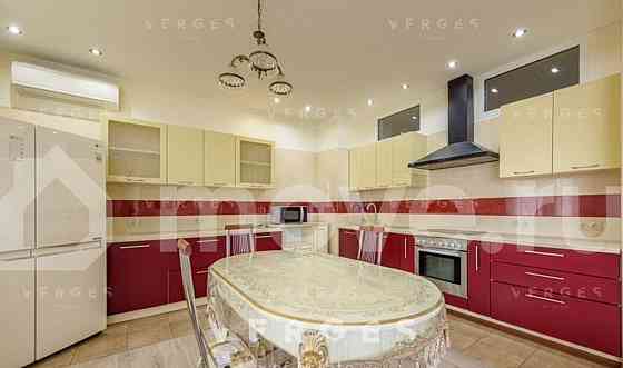 4-комн. квартира, 130 м2, 10/37 эт. Москва