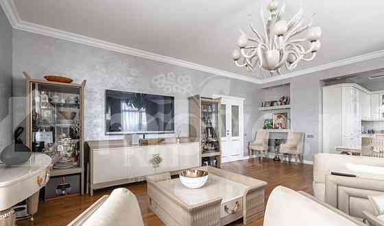 4-комн. квартира, 140 м2, 7/15 эт. Москва