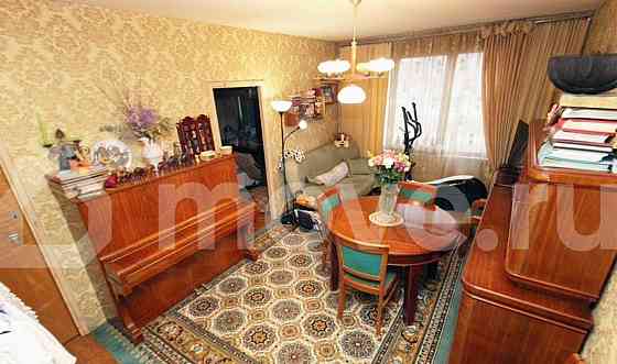 4-комн. квартира, 70.5 м2, 1/9 эт. Москва