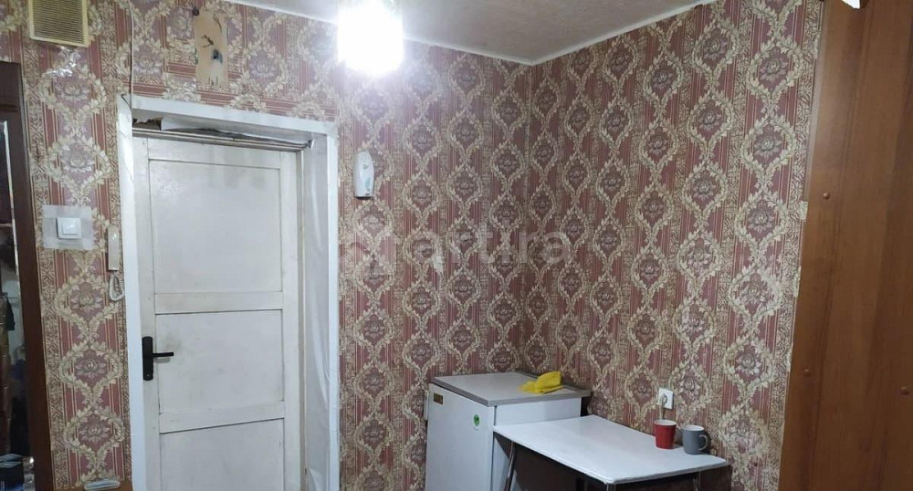 Комната, 18 м2, 5/5 эт. Никольское - изображение 2