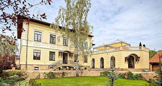 Дом, 1151 м2, 14 соток, 4 эт. Красногорск