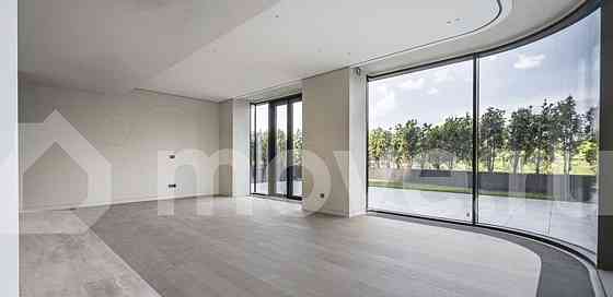 4-комн. пентхаус, 150 м2, 2/11 эт. Москва