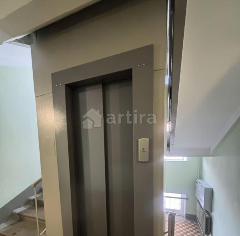 Комната, 15 м2, 3/9 эт. Москва - изображение 1