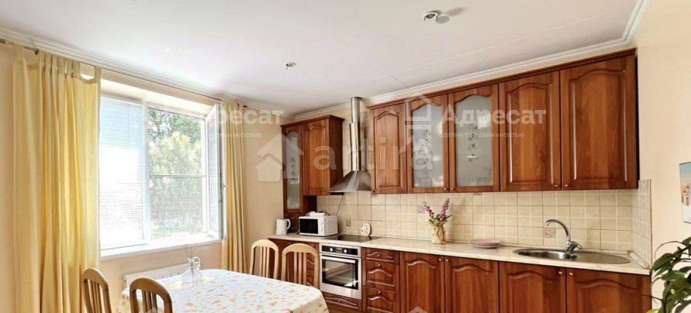 Дом, 272 м2, 8.79 сотки, 2 эт. Волжский - изображение 2