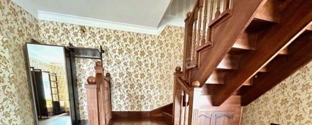 Дом, 450 м2, 10 соток, 3 эт. Челябинск - изображение 3