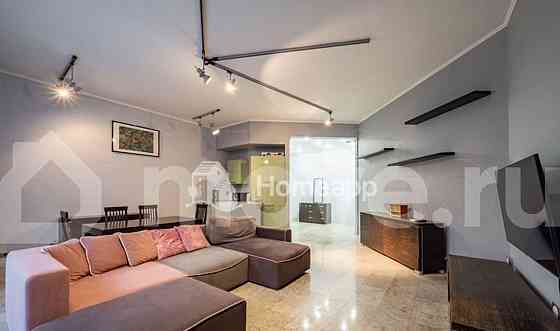 2-комн. квартира, 73 м2, 3/9 эт. Москва