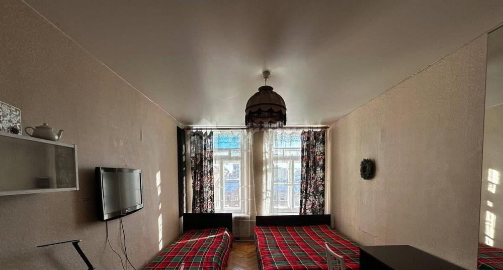 Комната, 22 м2, 6/6 эт. Санкт-Петербург - изображение 1