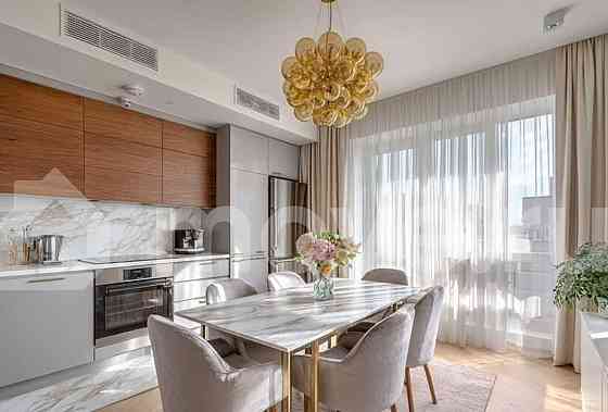 4-комн. квартира, 109.9 м2, 8/18 эт. Москва