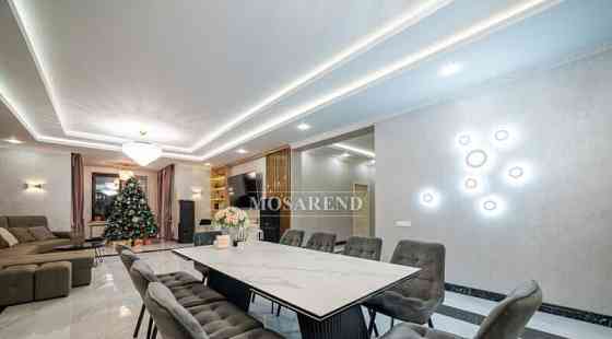 Дом, 600 м2 Москва