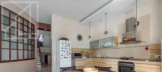 Дом, 600 м2, 20 соток, 3 эт. Видное